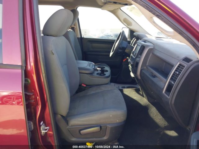 1C6RR6FT3JS127372 RAM 1500 Express  4x2 6'4 Box