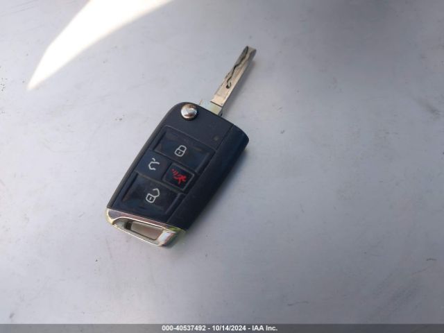 3VV1B7AX0MM054597 Volkswagen Tiguan 2.0t S