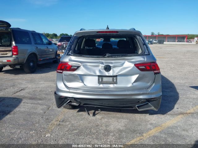 3VV1B7AX0MM054597 Volkswagen Tiguan 2.0t S