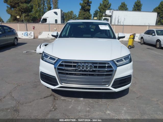 WA1BNAFY7K2099365 Audi Q5 45 Premium