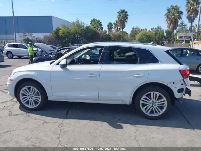 WA1BNAFY7K2099365 Audi Q5 45 Premium