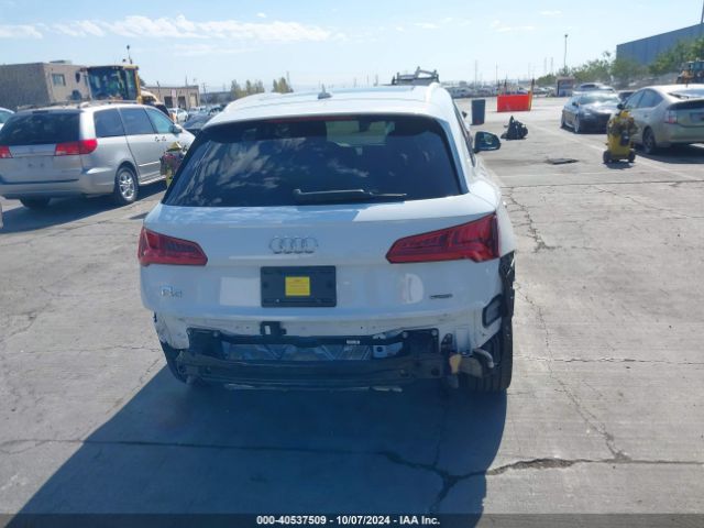 WA1BNAFY7K2099365 Audi Q5 45 Premium