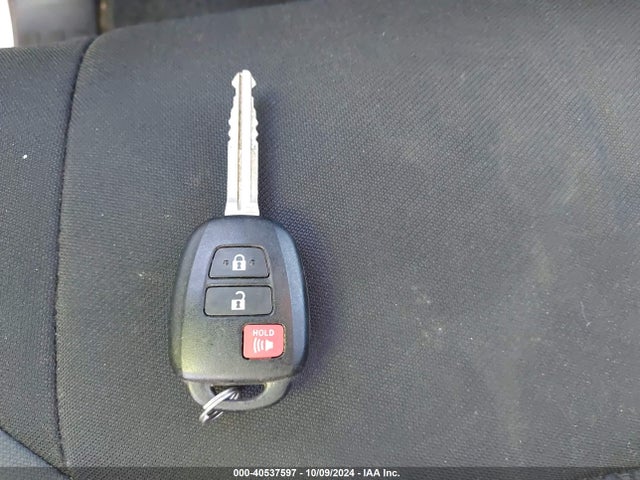 Toyota 1ur-fe 2018 5TFUM5F11JX077990 Image 11