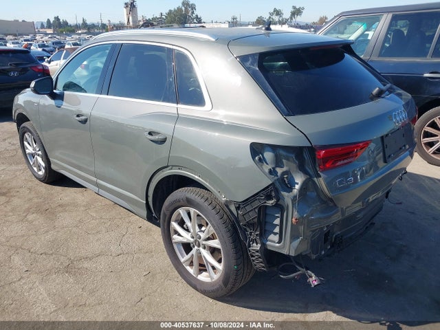 2022 AUDI Q3 WA1EECF30N1108995 Photo 2
