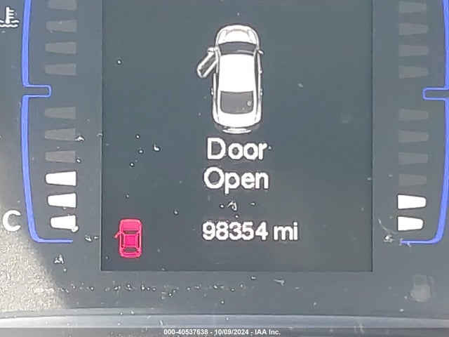 Chrysler 200 Limited 2015 1C3CCCAB4FN703557 Image 16