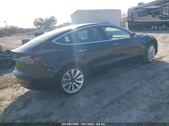 5YJ3E1EA5JF169889 Tesla Model 3 Long Range/mid Range