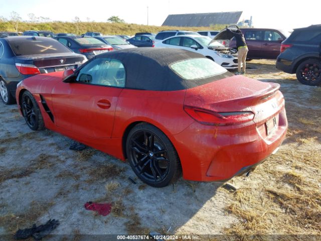 2020 BMW Z4 WBAHF3C03LWW54584 Photo 2
