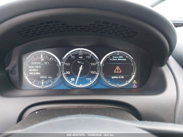 2011 JAGUAR XJ SAJWA2GB0BLV01824 Photo 6