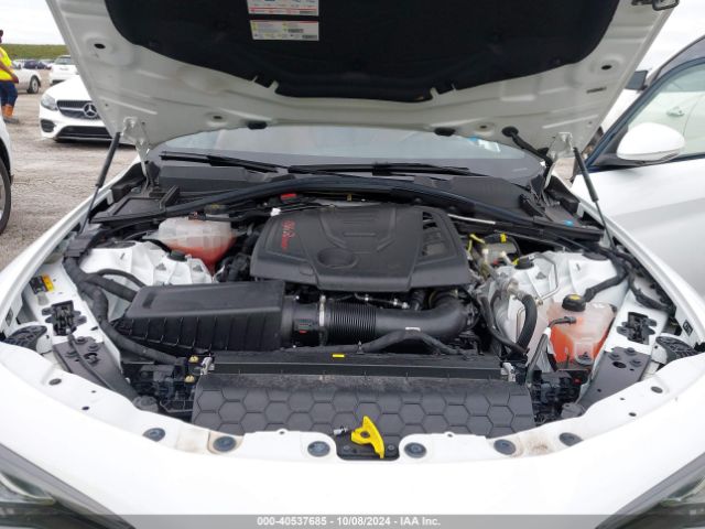 ZARFAMBN4N7666533 Alfa Romeo Giulia Ti Rwd