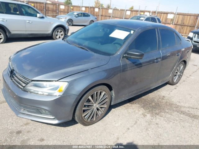 3VWB17AJ0GM241017 Volkswagen Jetta 1.8t Sport