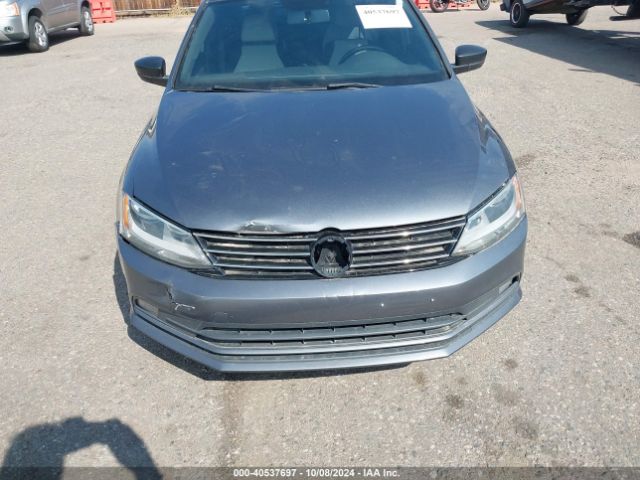 3VWB17AJ0GM241017 Volkswagen Jetta 1.8t Sport