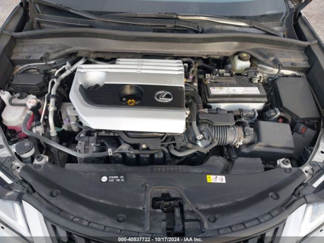 JTHX3JBH8M2032220 Lexus UX 200