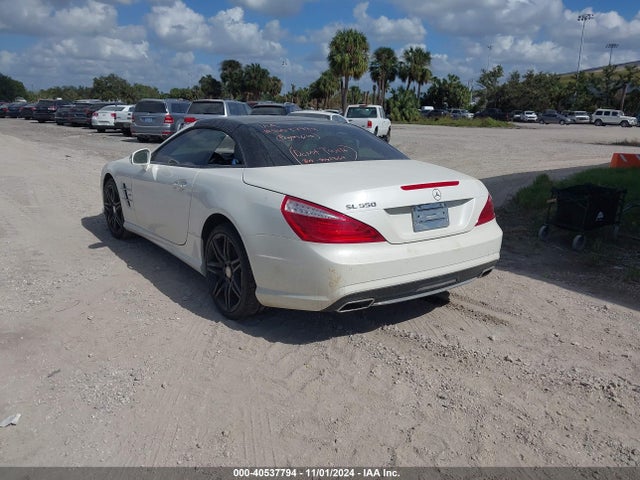 2015 MERCEDES-BENZ SL 550 WDDJK7DA7FF033793 Photo 2