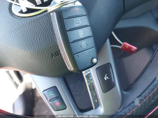 KNDPB3AC8F7733674 KIA Sportage Lx