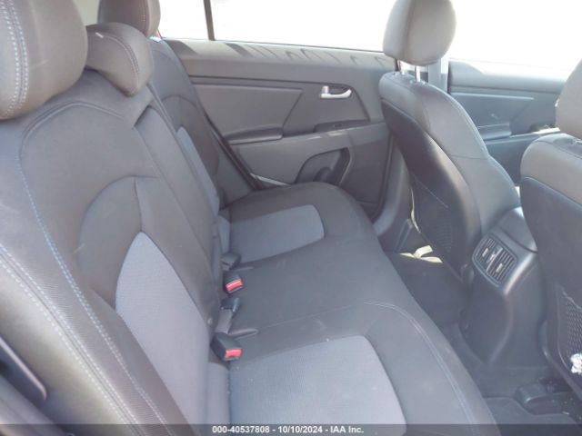 KNDPB3AC8F7733674 KIA Sportage Lx