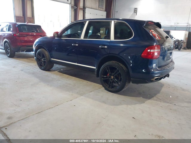 2009 PORSCHE CAYENNE WP1AA29P89LA02523 Photo 2