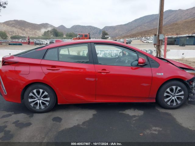 JTDKAMFP7N3228505 Toyota Prius Prime Limited