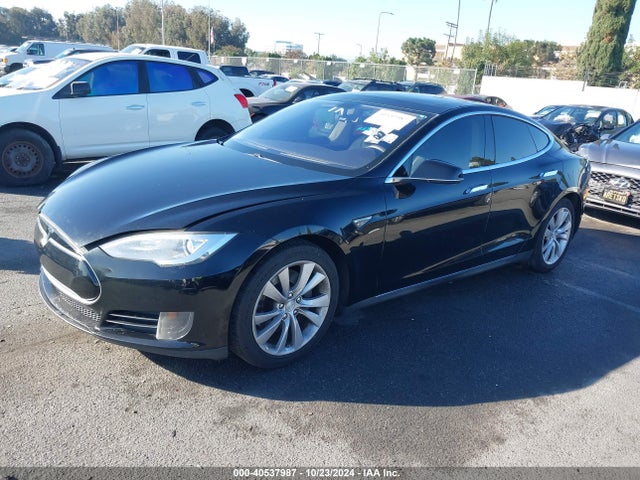 2013 TESLA MODEL S 5YJSA1CN7DFP21720 Photo 1