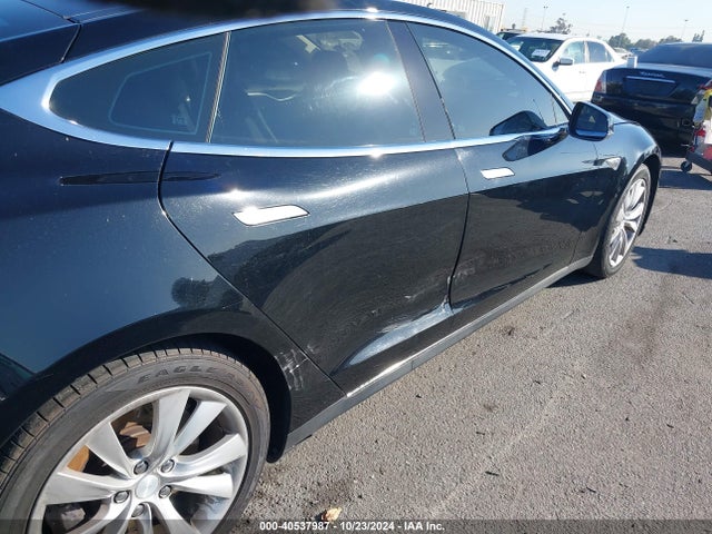 2013 TESLA MODEL S 5YJSA1CN7DFP21720 Photo 5
