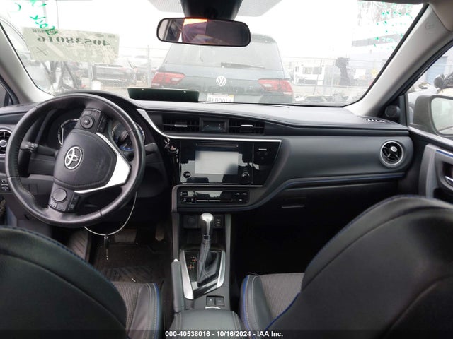 Toyota COROLLA SE 2017 5YFBURHE9HP659455 Image 22