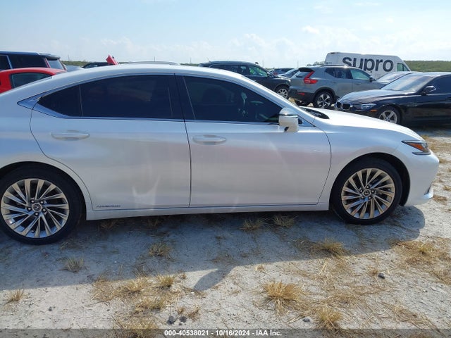 Lexus Es 300h Ultra Luxury 2021 58AFA1C13MU010462 Image 14