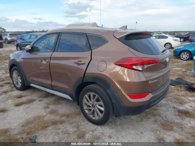 KM8J33A45HU411859 Hyundai Tucson Se Plus