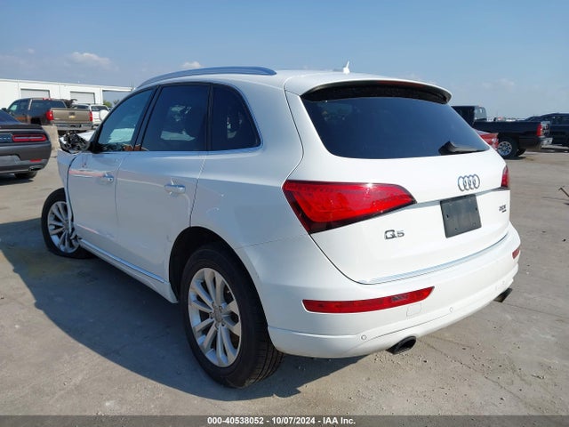 WA1LFAFP4FA035305 Audi Q5 2.0t Premium