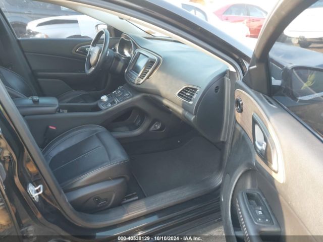 1C3CCCEG1FN624028 Chrysler 200 C