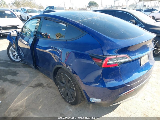 2021 TESLA MODEL Y 5YJYGDEE6MF091762 Photo 2