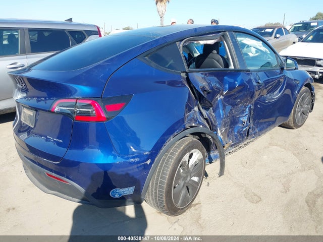 2021 TESLA MODEL Y 5YJYGDEE6MF091762 Photo 3