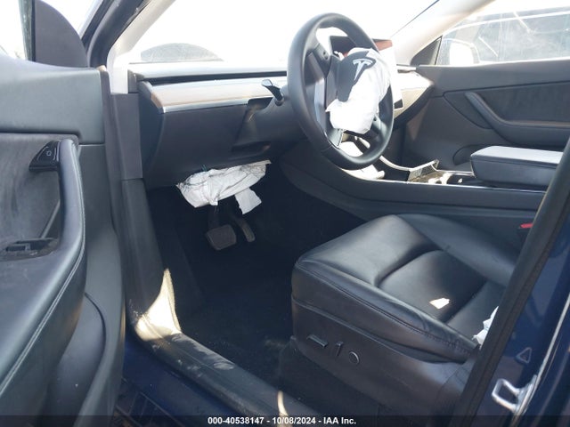 2021 TESLA MODEL Y 5YJYGDEE6MF091762 Photo 4