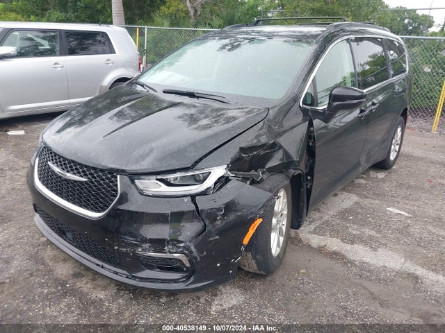 Chrysler Pacifica Touring L 2022 2C4RC1BG6NR190222 Image 2