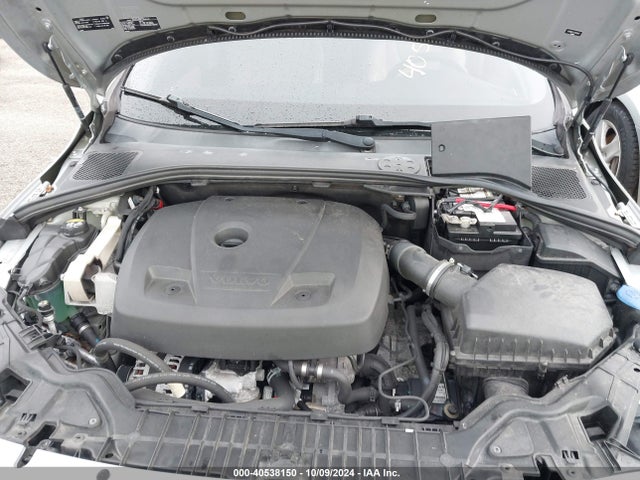 Volvo S60 T5 Dynamic 2018 YV126MFL7J2450471 Image 10
