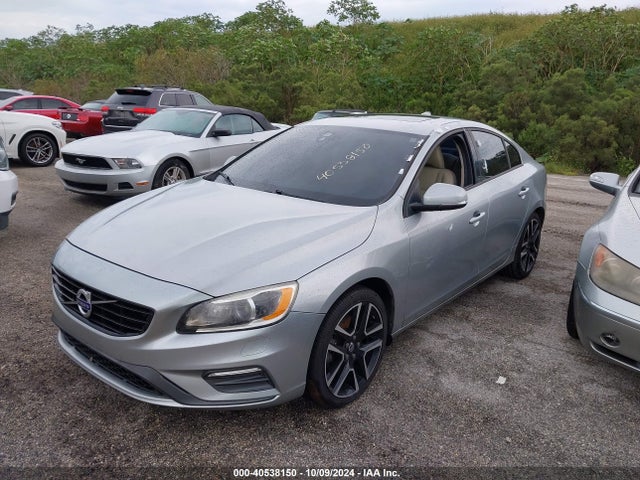 YV126MFL7J2450471 Volvo S60 T5 Dynamic