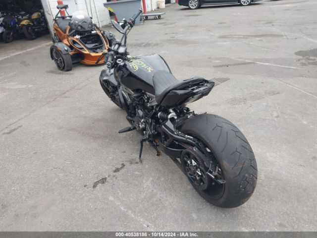 2016 DUCATI XDIAVEL ZDM13BKWXGB000325 Photo 2
