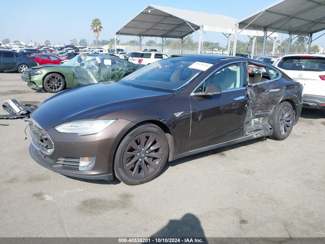 2013 TESLA MODEL S 5YJSA1DN6DFP23022 Photo 1