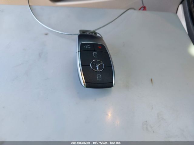 W1K3G4EB2NJ353339 Mercedes-Benz A 220