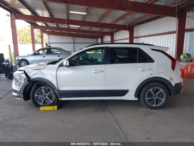 KNDCR3LE2P5063531 KIA NIRO EX