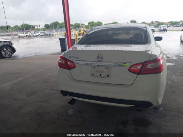 1N4AL3AP0HC497477 Nissan Altima 2.5 S