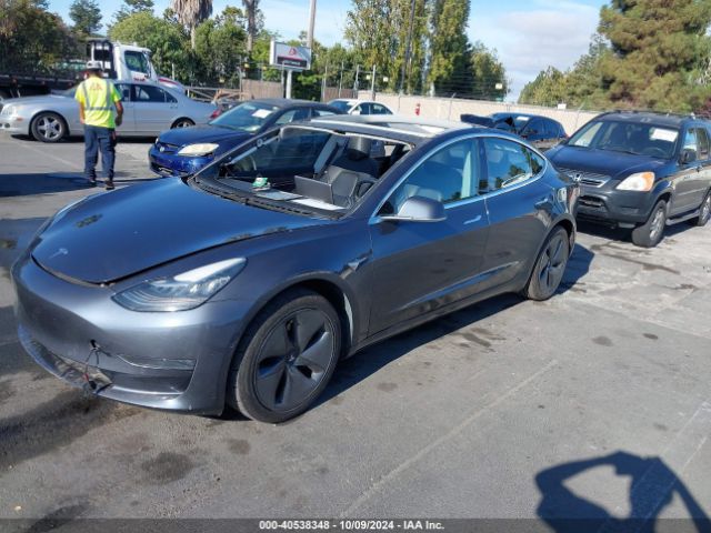 5YJ3E1EA7JF033831 Tesla Model 3 Long Range/mid Range