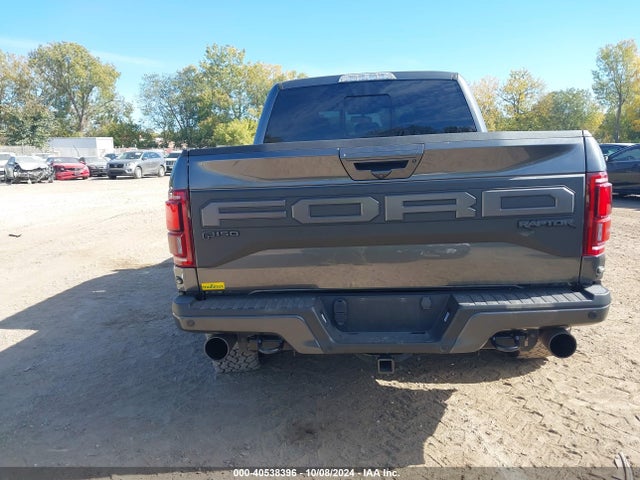 Ford F-150 Raptor 2019 1FTFW1RG6KFC20564 Image 16