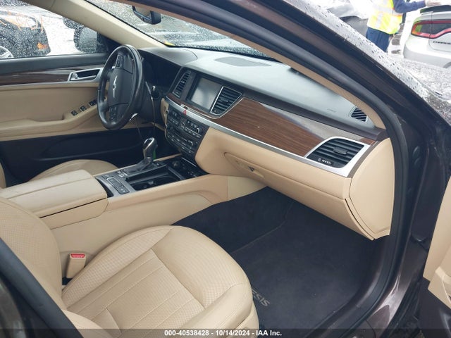 Hyundai Genesis 3.8 2015 KMHGN4JEXFU087663 Image 5