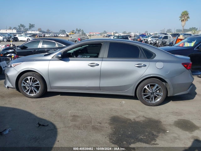 KIA Forte Lxs 2023 3KPF24ADXPE664224 Image 14