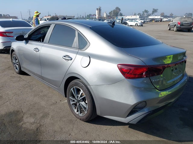 KIA Forte Lxs 2023 3KPF24ADXPE664224 Image 3
