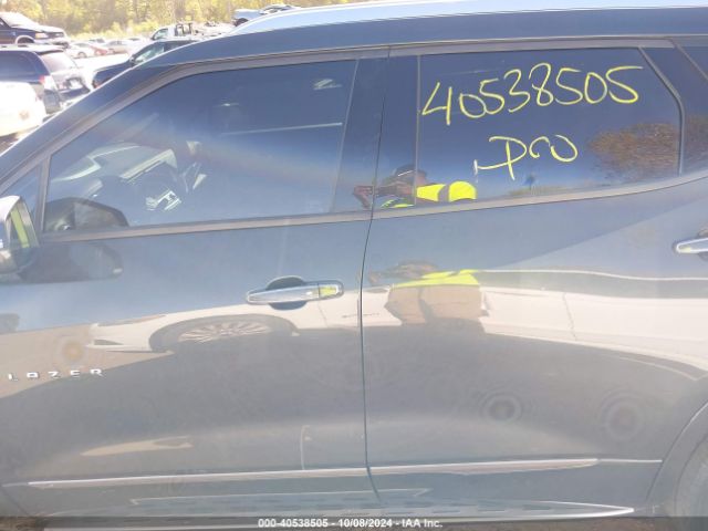 3GNKBKRS1KS690556 Chevrolet Blazer Premier