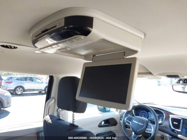 2C4RC1FG4KR714585 Chrysler Pacifica Touring Plus