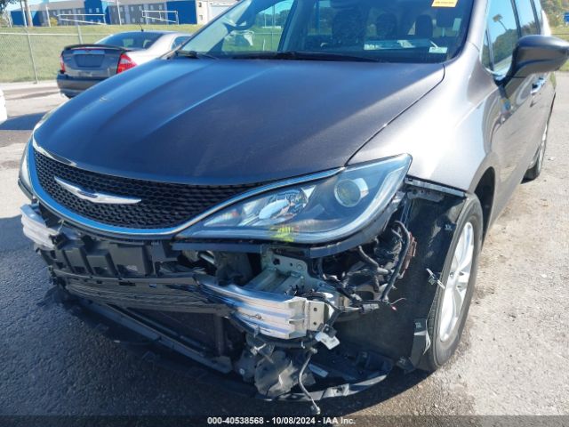 2C4RC1FG4KR714585 Chrysler Pacifica Touring Plus