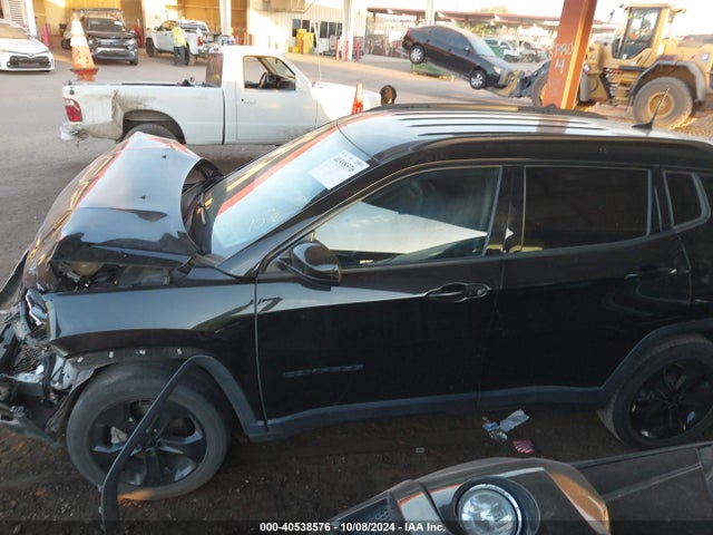 3C4NJCBB7JT495126 Jeep Compass Altitude Fwd