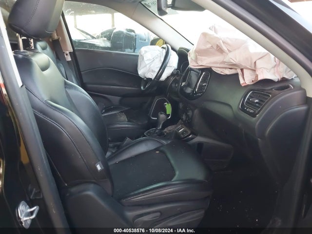 3C4NJCBB7JT495126 Jeep Compass Altitude Fwd