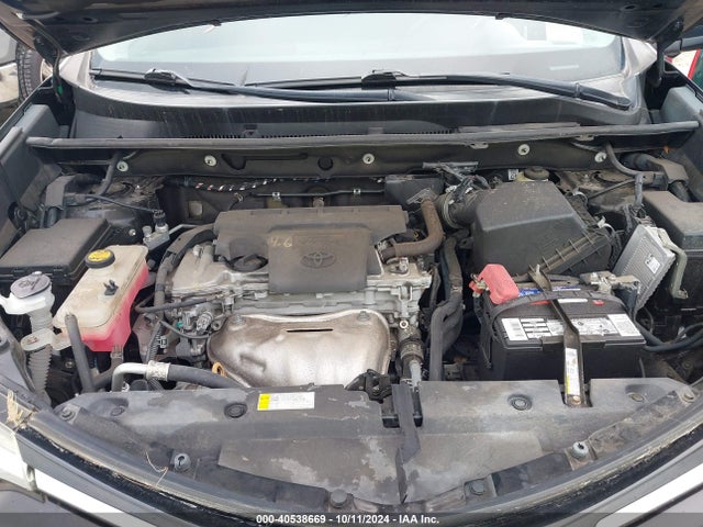Toyota RAV4 LE 2017 2T3ZFREV2HW401006 Image 10